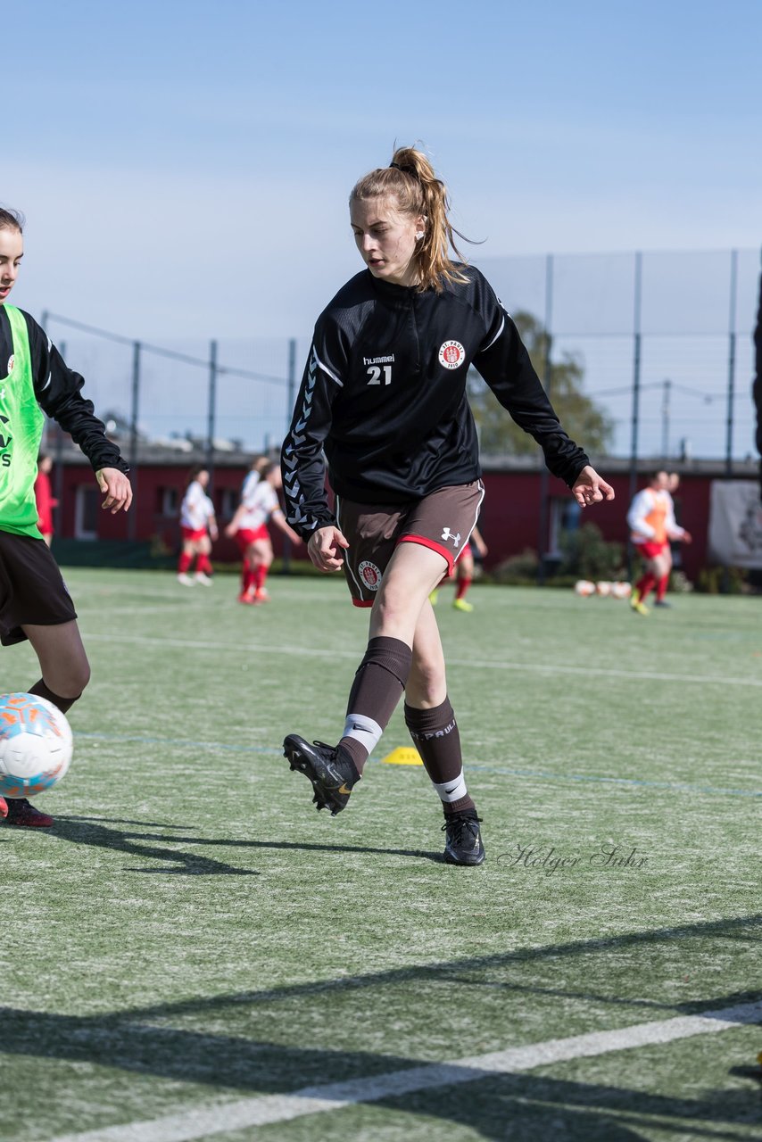 Bild 70 - wBJ St. Pauli - Walddoerfer : Ergebnis: 1:11